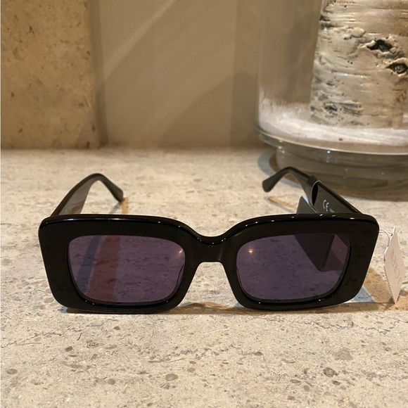 J. Crew Oversized Rectangle Sunglasses - Picture 4 of 11